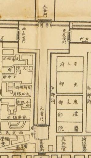 天安门前.jpg