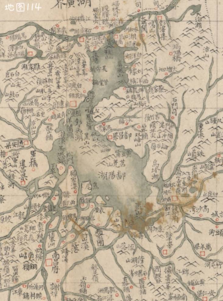 清鄱阳湖周边复杂水系.jpg